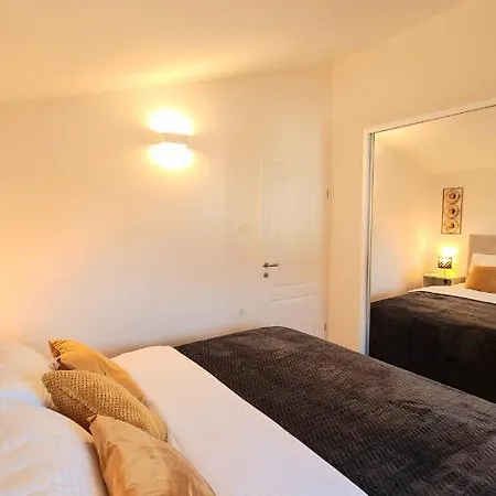 Apartamento Family Oasis Zukve *