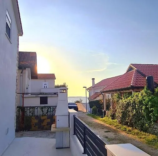 Family Oasis Zukve * Vrsi