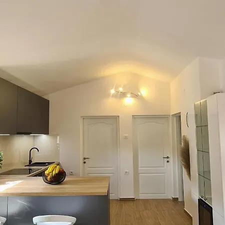 Family Oasis Zukve Vrsi